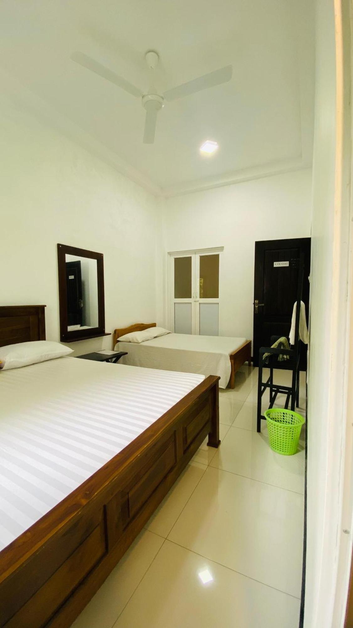 Coco Rooms Galle Exteriör bild